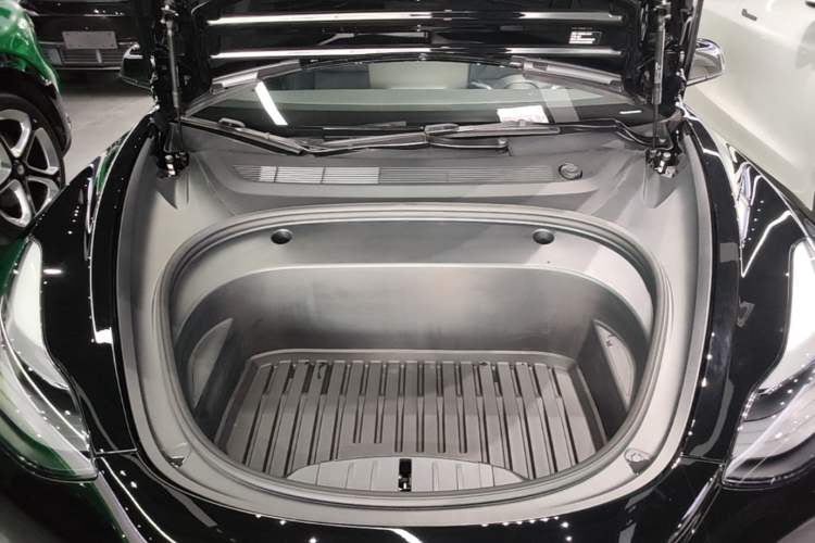 Used Tesla Model 3 2022 Performance High-Performance All-Wheel-Drive Version Engine Bay