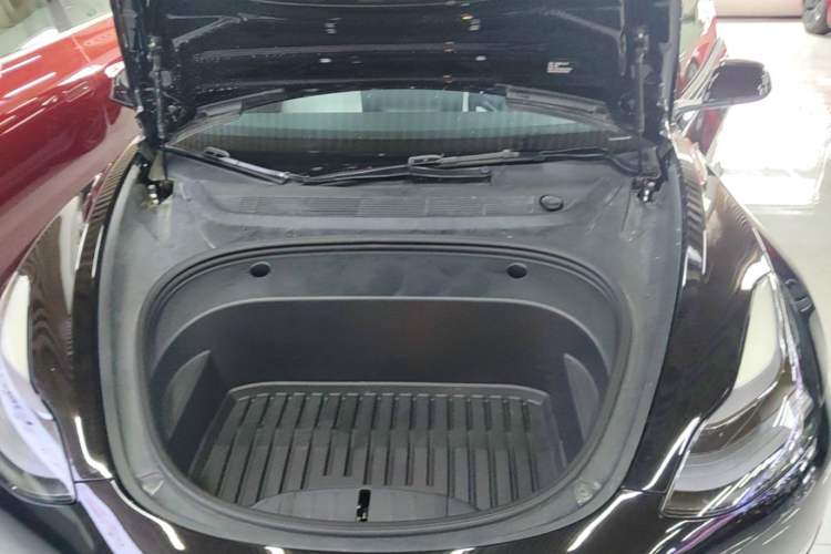 Used Tesla Model 3 2022 Performance High-Performance All-Wheel-Drive Version Engine Bay