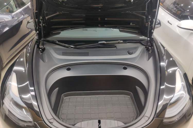 Used Tesla Model 3 2022 Rear-Wheel-Drive Version Engine Bay