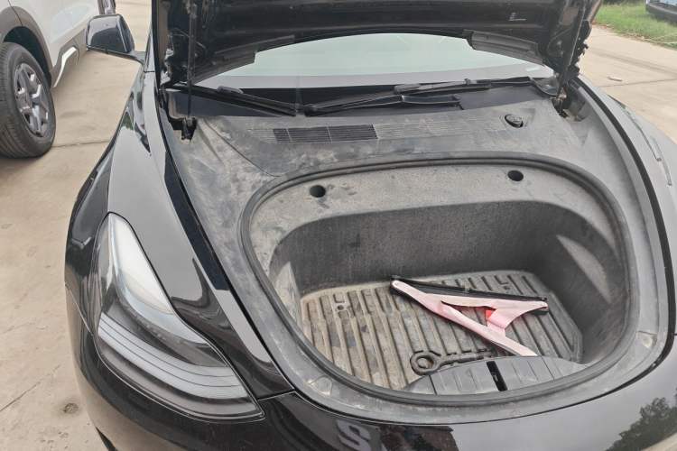 Used Tesla Model 3 2022 Rear-Wheel-Drive Version Engine Bay Right