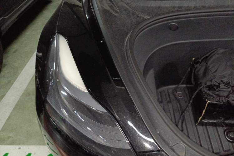 Used Tesla Model 3 2022 Rear-Wheel-Drive Version Engine Bay Right