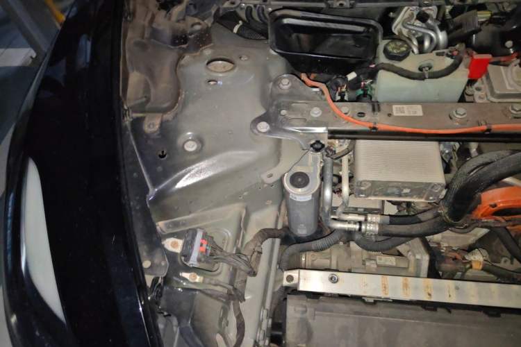 Used Tesla Model 3 2022 Performance High-Performance All-Wheel-Drive Version Engine Bay Right
