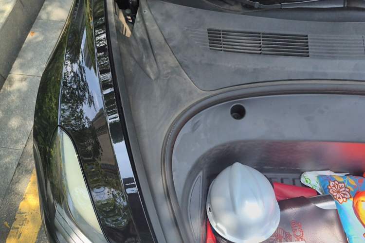 Used Tesla Model 3 2022 Performance High-Performance All-Wheel-Drive Version Engine Bay Right