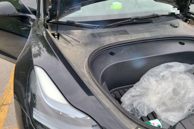 Used Tesla Model 3 2022 Rear-Wheel-Drive Version Engine Bay Right