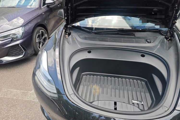 Used Tesla Model 3 2022 Rear-Wheel-Drive Version Engine Bay Right