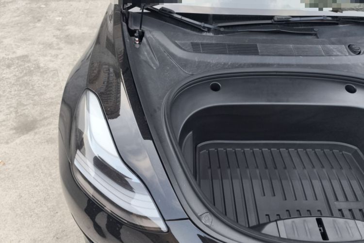 Used Tesla Model 3 2022 Rear-Wheel-Drive Version Engine Bay Right