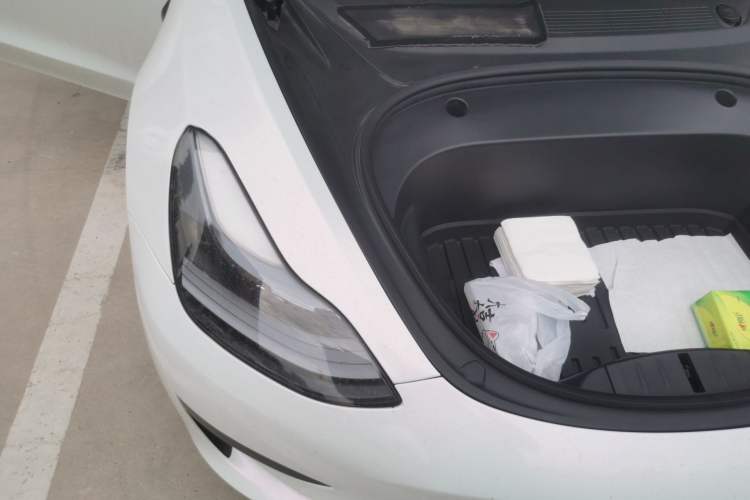 Used Tesla Model 3 2022 Rear-Wheel-Drive Version Engine Bay Right