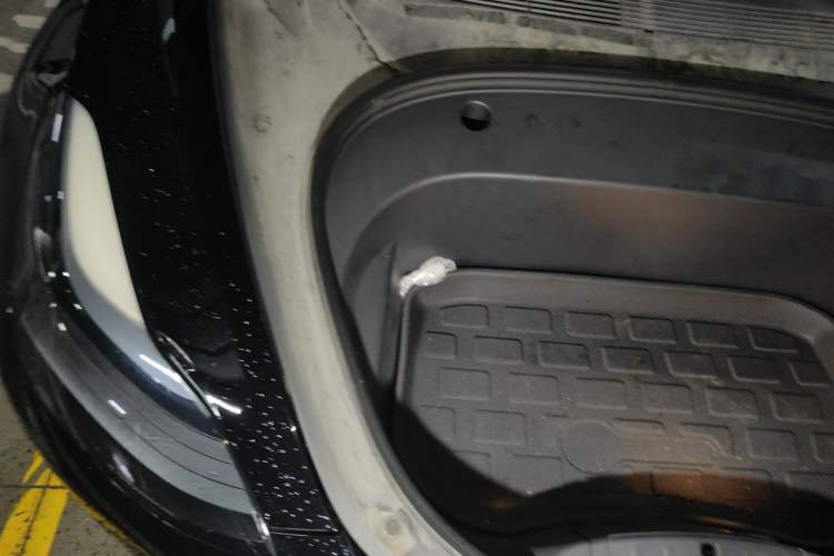 Used Tesla Model 3 2022 Rear-Wheel-Drive Version Engine Bay Right