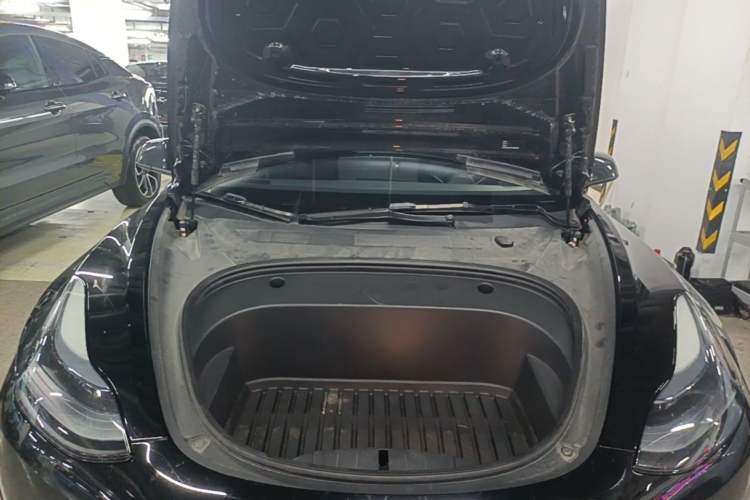 Used Tesla Model 3 2022 Rear-Wheel-Drive Version Engine Bay