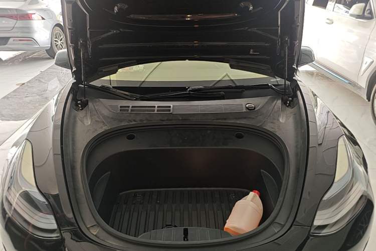 Used Tesla Model 3 2022 Rear-Wheel-Drive Version Engine Bay