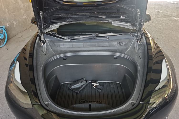 Used Tesla Model 3 2022 Rear-Wheel-Drive Version Engine Bay