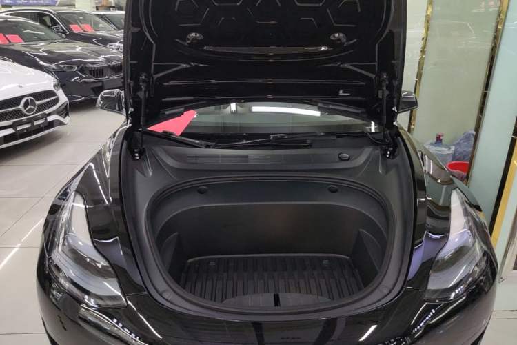 Used Tesla Model 3 2022 Rear-Wheel-Drive Version Engine Bay