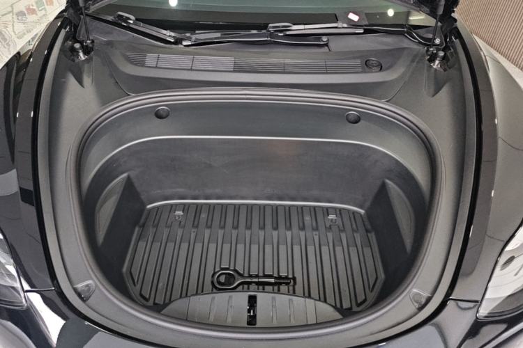 Used Tesla Model 3 2022 Performance High-Performance All-Wheel-Drive Version Engine Bay
