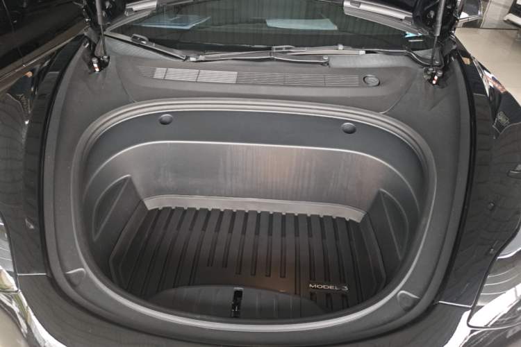 Used Tesla Model 3 2022 Rear-Wheel-Drive Version Engine Bay