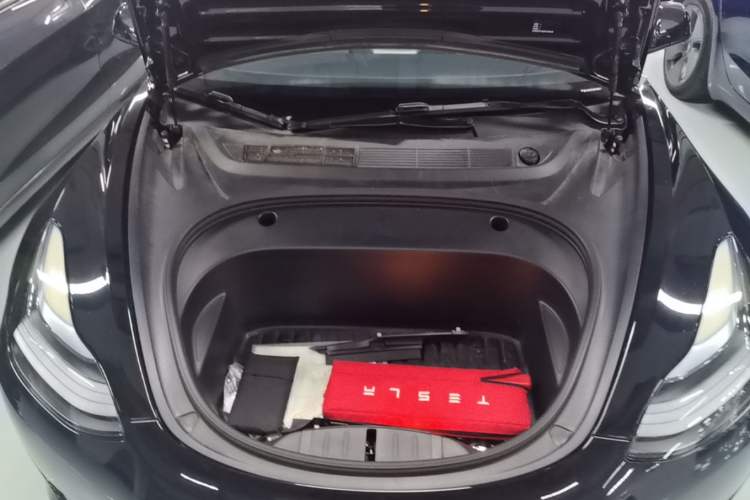 Used Tesla Model 3 2022 Rear-Wheel-Drive Version Engine Bay
