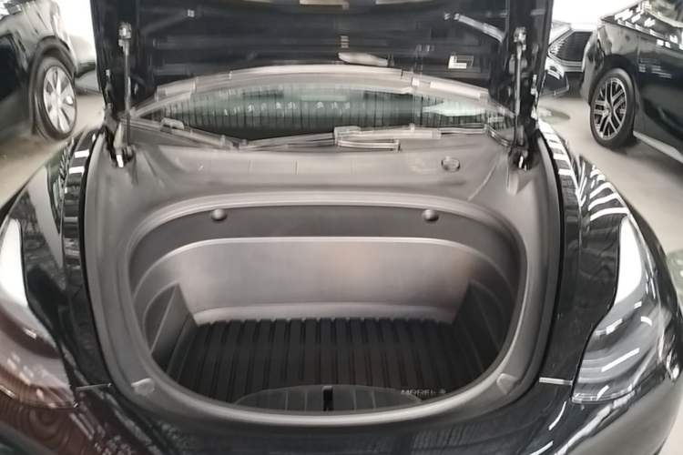 Used Tesla Model 3 2022 Rear-Wheel-Drive Version Engine Bay