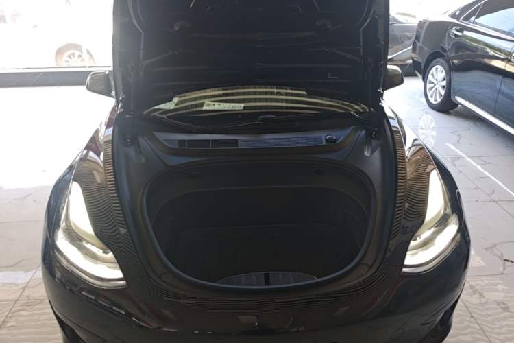 Used Tesla Model 3 2022 Rear-Wheel-Drive Version Engine Bay