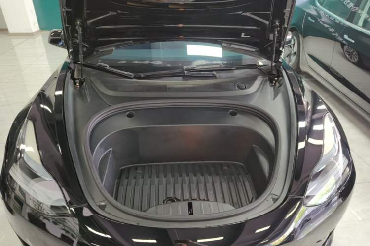 Used Tesla Model 3 2022 Rear-Wheel-Drive Version Engine Bay