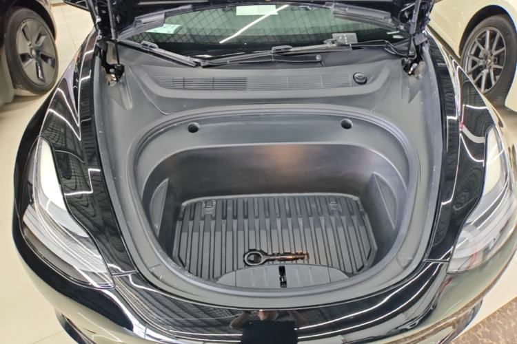 Used Tesla Model 3 2022 Rear-Wheel-Drive Version Engine Bay
