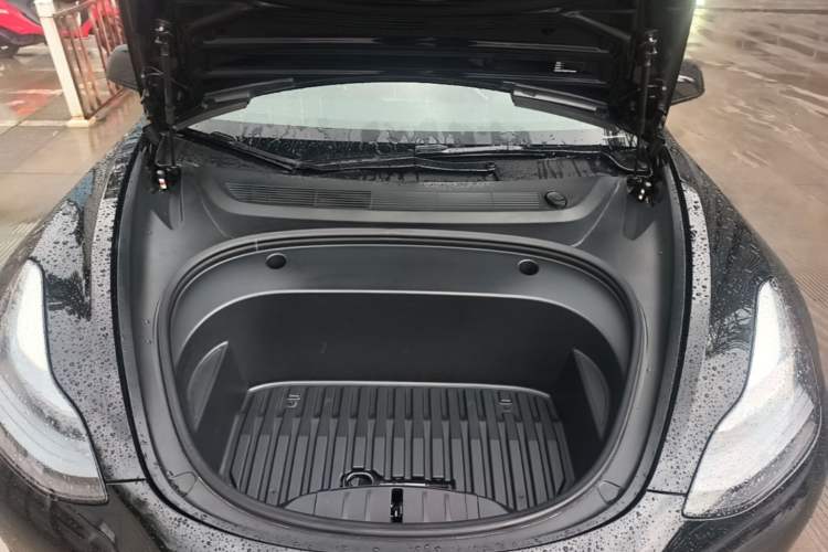 Used Tesla Model 3 2022 Rear-Wheel-Drive Version Engine Bay