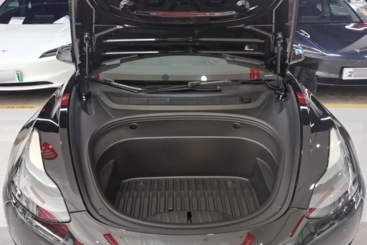 Used Tesla Model 3 2022 Rear-Wheel-Drive Version Engine Bay