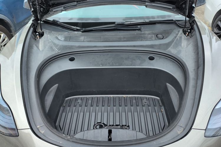 Used Tesla Model 3 2022 Rear-Wheel-Drive Version Engine Bay