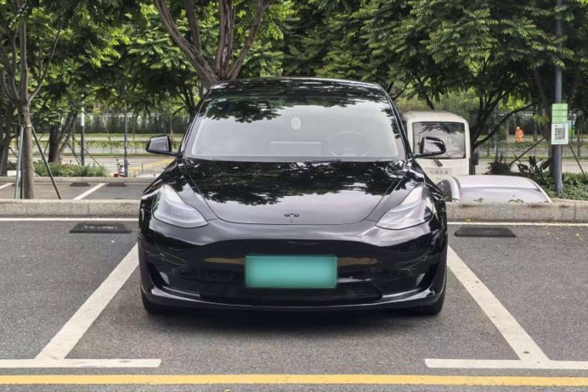 Used Tesla Model 3 2022 Rear-Wheel-Drive Version Exterior 1