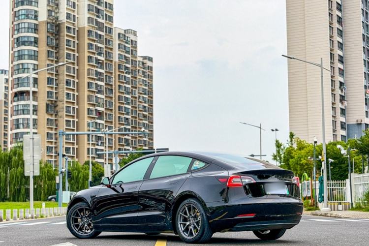 Used Tesla Model 3 2022 Rear-Wheel-Drive Version Exterior 1
