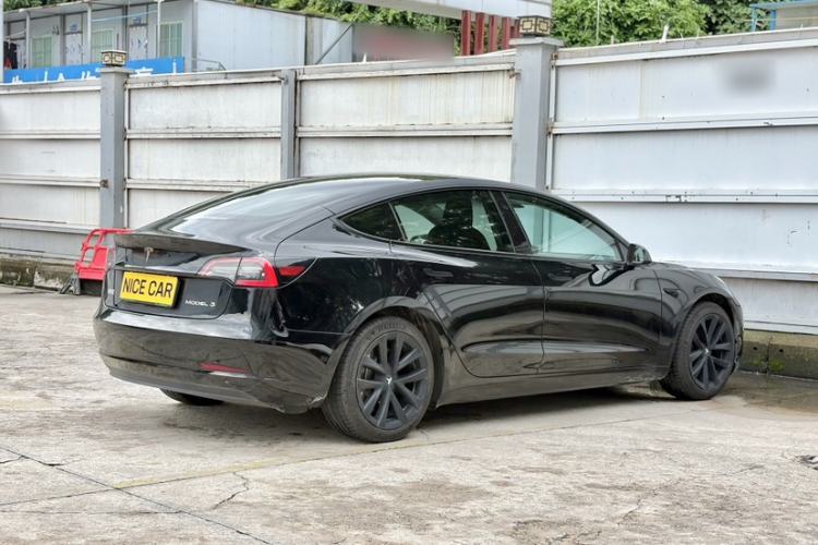 Used Tesla Model 3 2022 Rear-Wheel-Drive Version Exterior 1