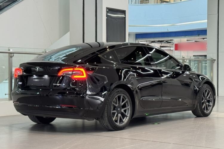 Used Tesla Model 3 2022 Rear-Wheel-Drive Version Exterior 1