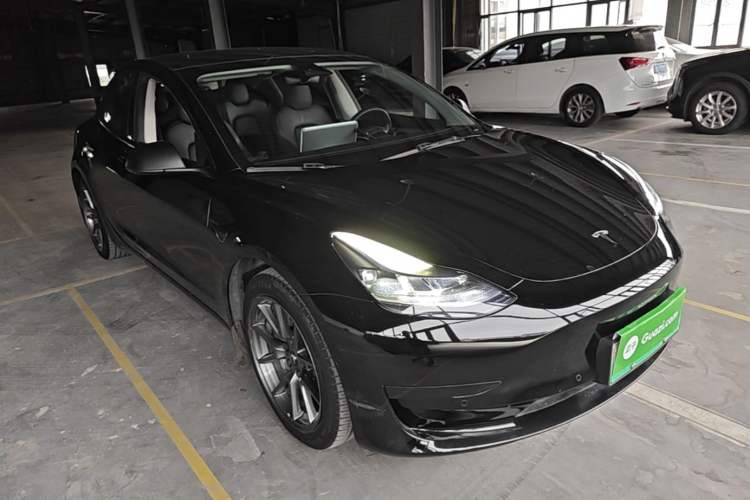 Used Tesla Model 3 2022 Rear-Wheel-Drive Version Exterior 1
