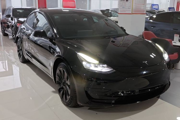 Used Tesla Model 3 2022 Rear-Wheel-Drive Version Exterior 1