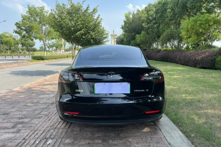 Used Tesla Model 3 2022 Rear-Wheel-Drive Version Exterior 1