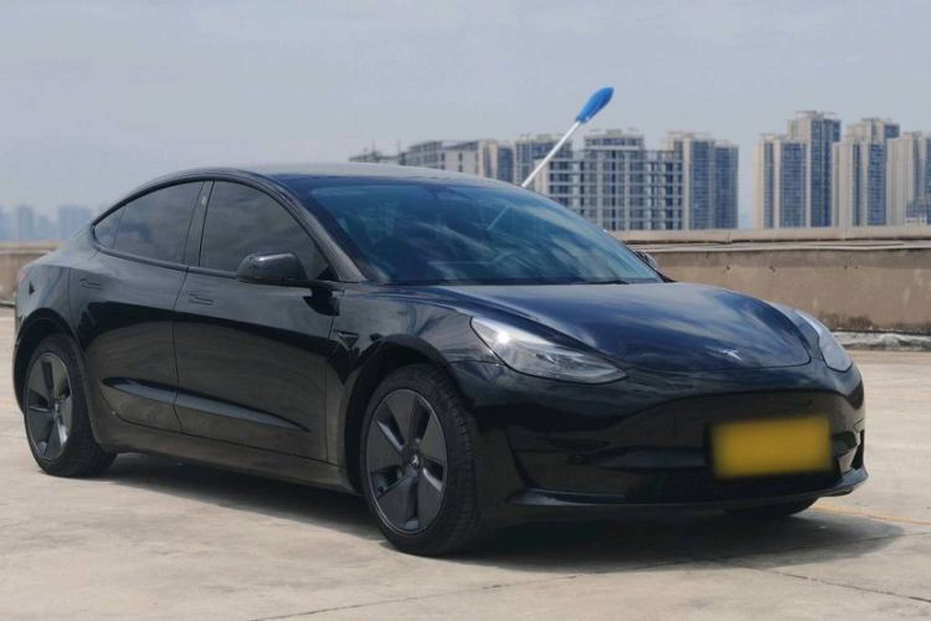 Used Tesla Model 3 2022 Rear-Wheel-Drive Version Exterior 1