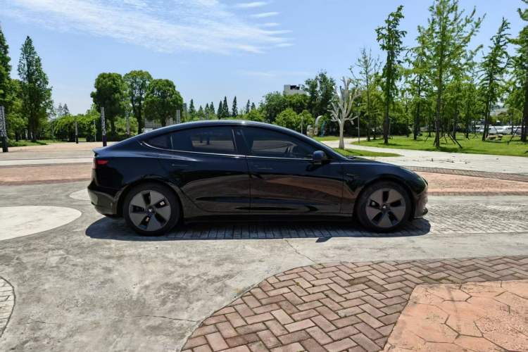 Used Tesla Model 3 2022 Rear-Wheel-Drive Version Exterior 11