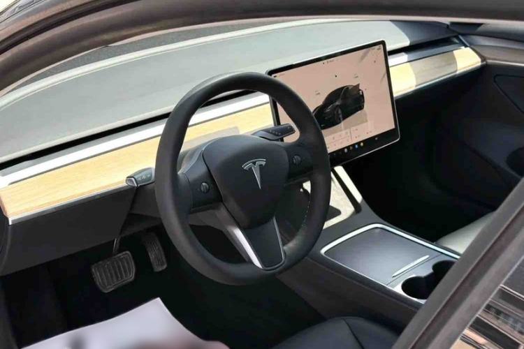 Used Tesla Model 3 2022 Rear-Wheel-Drive Version Exterior 11