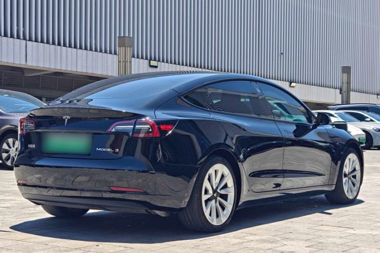 Used Tesla Model 3 2022 Rear-Wheel-Drive Version Exterior 2