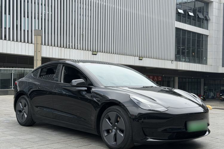 Used Tesla Model 3 2022 Rear-Wheel-Drive Version Exterior 2