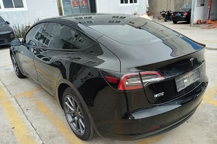 Used Tesla Model 3 2022 Rear-Wheel-Drive Version Exterior 2