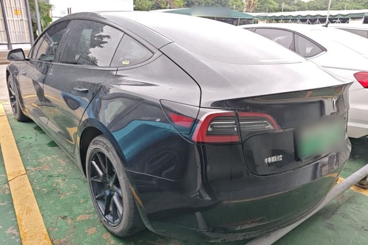 Used Tesla Model 3 2022 Rear-Wheel-Drive Version Exterior 2