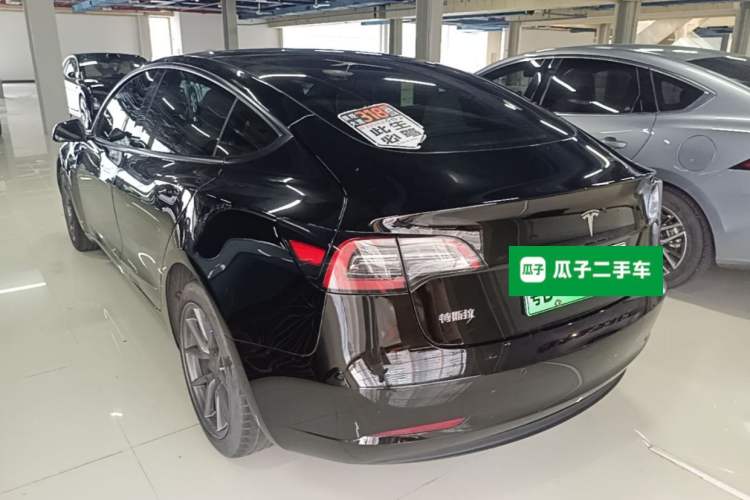 Used Tesla Model 3 2022 Rear-Wheel-Drive Version Exterior 2