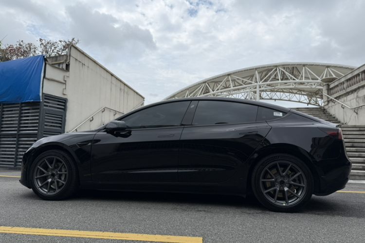 Used Tesla Model 3 2022 Rear-Wheel-Drive Version Exterior 2
