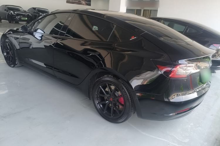 Used Tesla Model 3 2022 Rear-Wheel-Drive Version Exterior 2