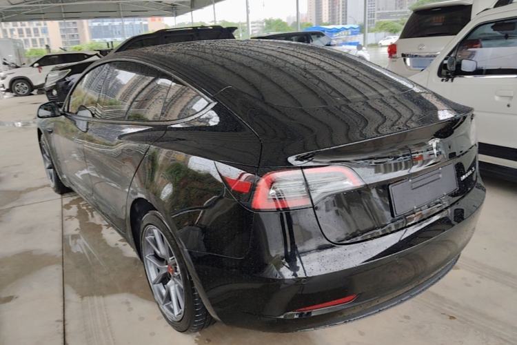 Used Tesla Model 3 2022 Rear-Wheel-Drive Version Exterior 2