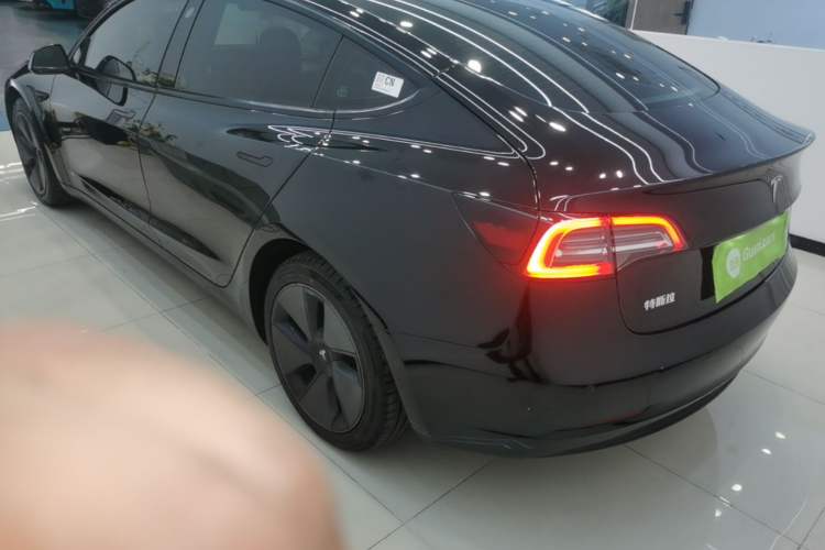 Used Tesla Model 3 2022 Rear-Wheel-Drive Version Exterior 2