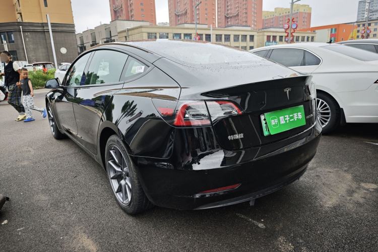 Used Tesla Model 3 2022 Rear-Wheel-Drive Version Exterior 2