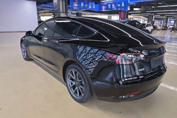 Used Tesla Model 3 2022 Rear-Wheel-Drive Version Exterior 2