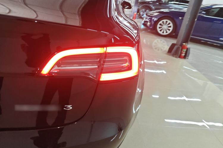 Used Tesla Model 3 2022 Rear-Wheel-Drive Version Exterior 3