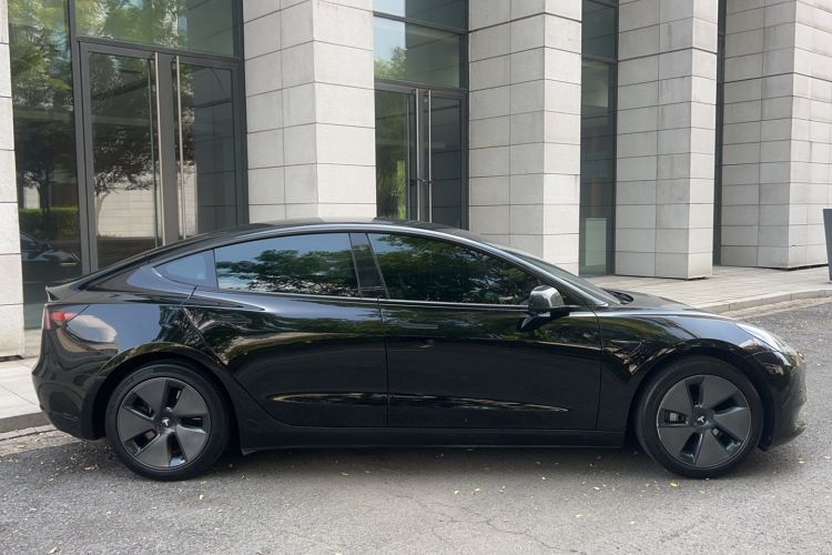 Used Tesla Model 3 2022 Rear-Wheel-Drive Version Exterior 3
