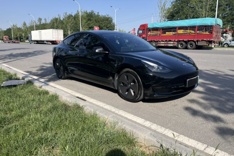 Used Tesla Model 3 2022 Rear-Wheel-Drive Version Exterior 3